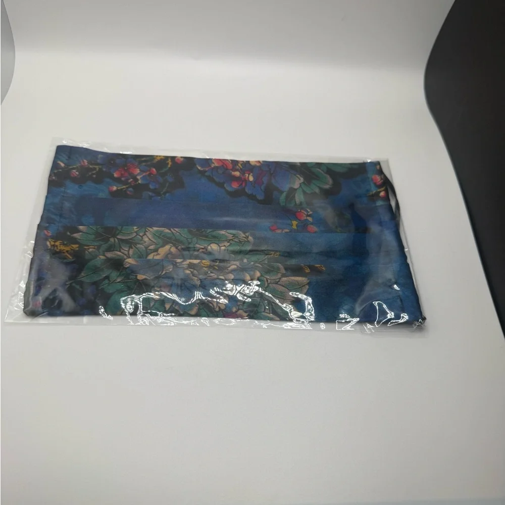 Johnny Was Silk Floral and Butterfly Print Face Masks Five Pcs
